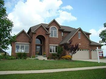 1st image of 1271 Rickert Dr Ste 111