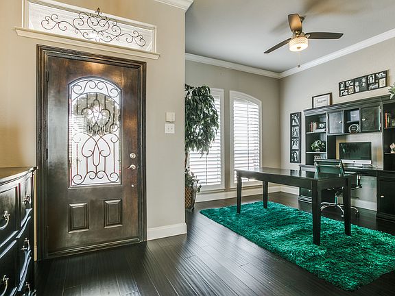 4th image of 10217 Natalie Dr