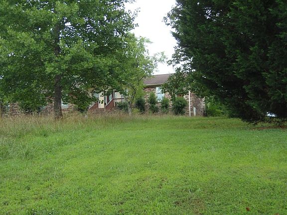 2nd image of 306 Brookshire Dr