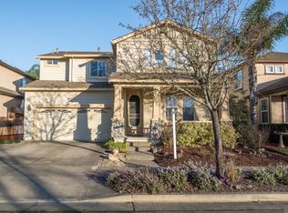 8726 Beverly Ln, Windsor, CA 95492