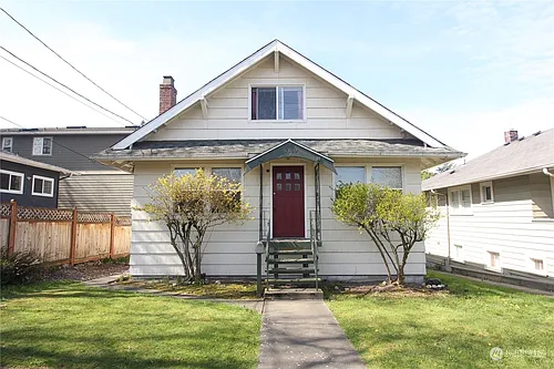 5309 7th Ave NE #5 Photo 1