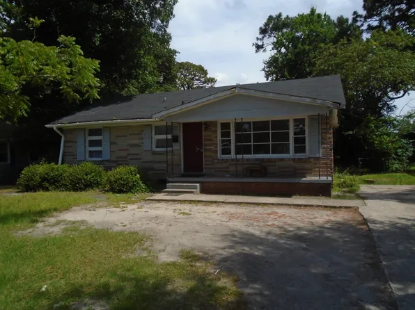 517 Albany St, Fayetteville, NC 28301