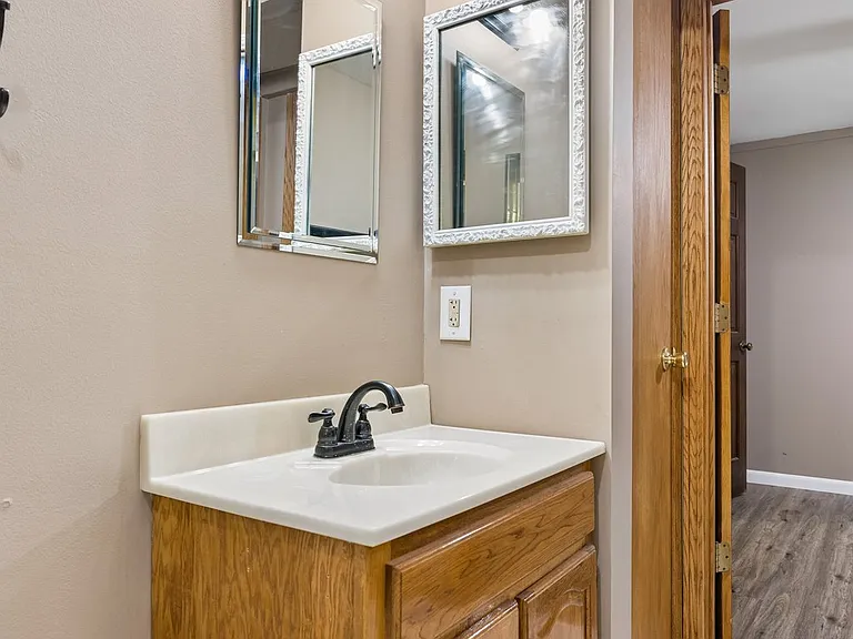 7541 Old Post Rd #14 — Photo 19