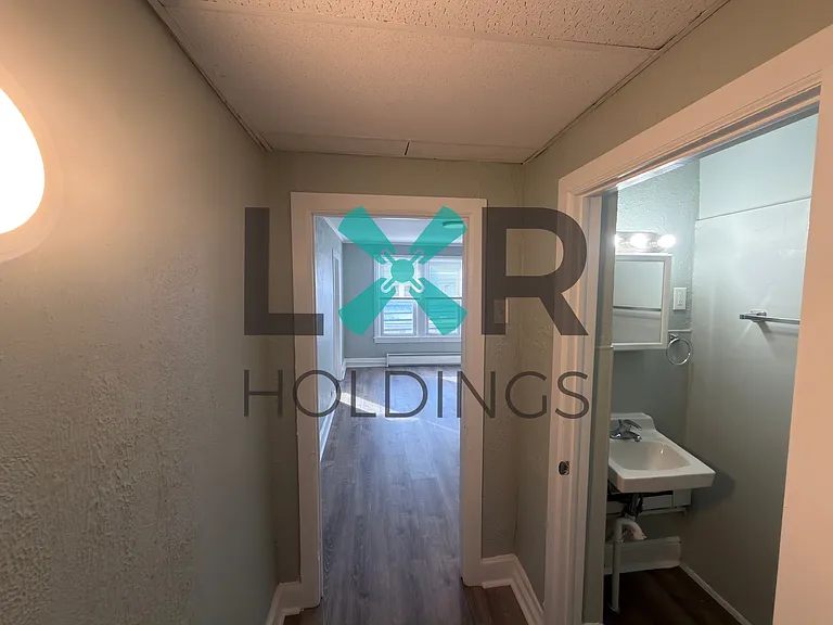 101 White Ave — Photo 2
