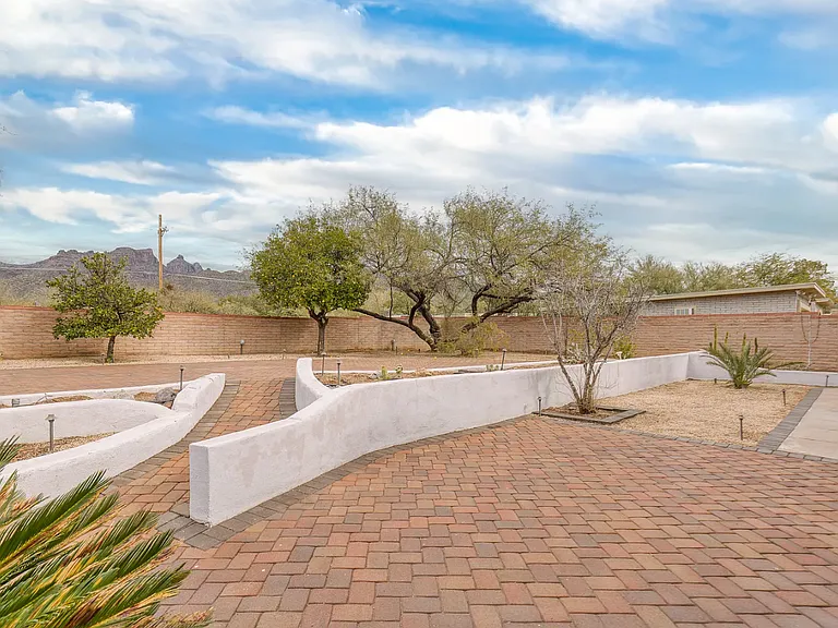 9431 E Walnut Tree Cir — Photo 34