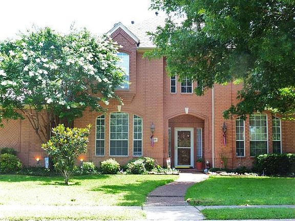 3rd image of 728 Autumn Oaks Dr