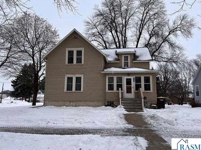 803 E 6th St, Blue Earth, MN, 56013