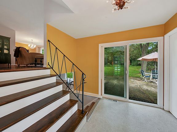 2nd image of 6417 Taylor Dr