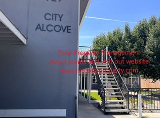 729 N Floral St #8, Visalia, CA