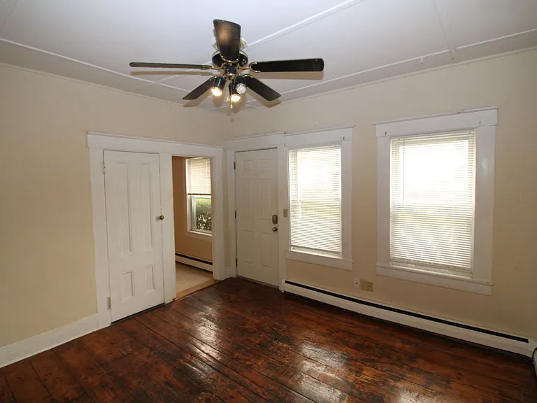 29 Park St — Photo 3