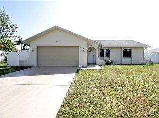 624 SE 25th Ter, Cape Coral, FL 33904