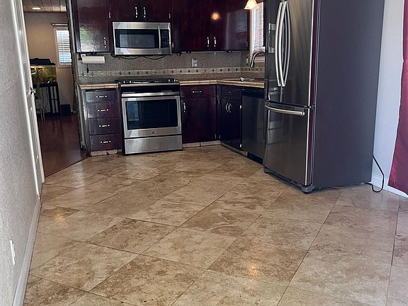 2nd image of 324 Louie Ave #1/2