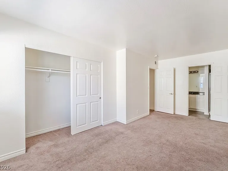 4360 Sandy River Dr #31 — Photo 12
