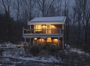 45 Emerson Rd, Topsham, VT 05076