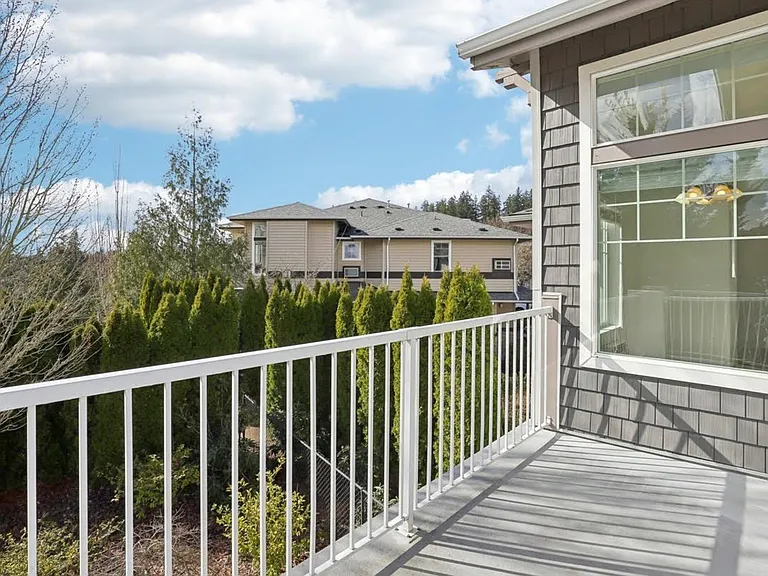 15120 SW Mallard Dr #204 — Photo 11