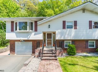 580 Eric Ln, Landing, NJ 07850