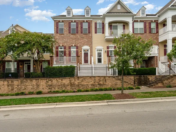 9221 Calabria Dr Unit 116, Raleigh, NC 27617