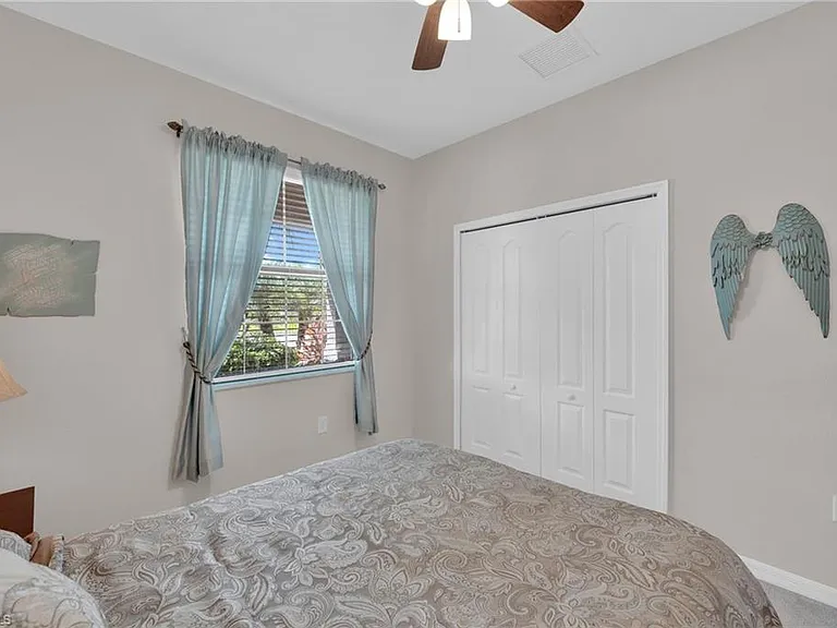 19565 Deming Ln — Photo 22