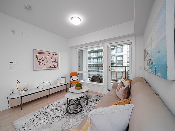 3rd image of 8428 Park Rd #307