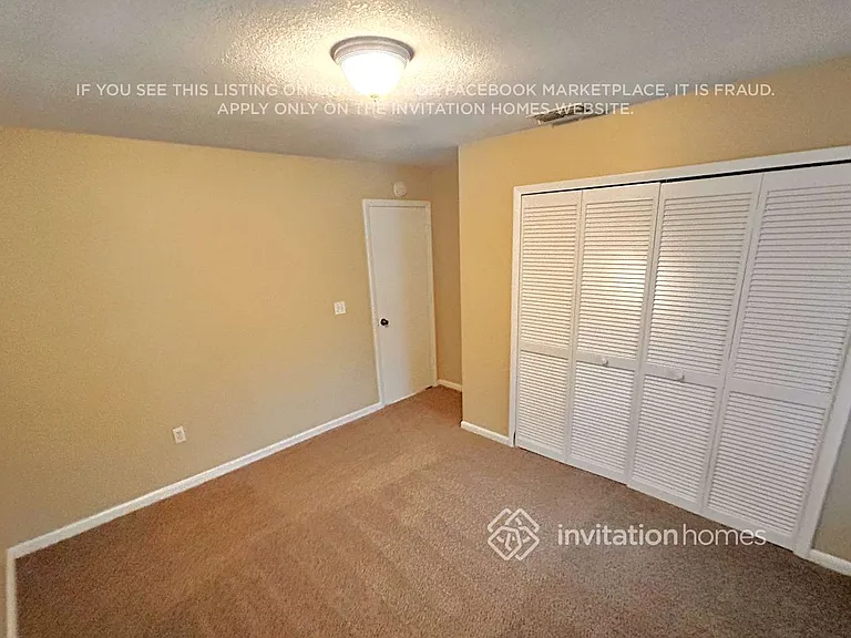 7028 Doehring Dr — Photo 9