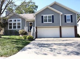 3317 SE Adams Dr, Blue Springs, MO 64014