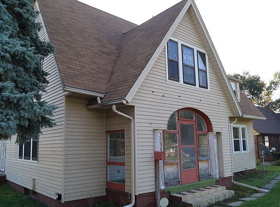 2nd image of 3535 N Rockton Ave
