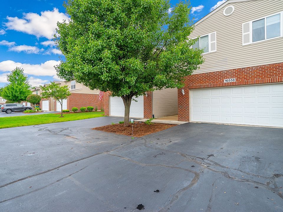 1st image of 16558 Willow Walk Dr