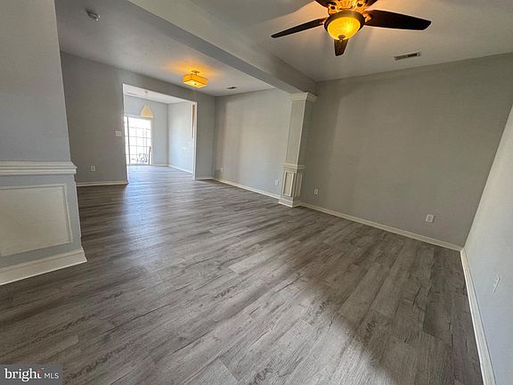 4th image of 128 Springfield Cir