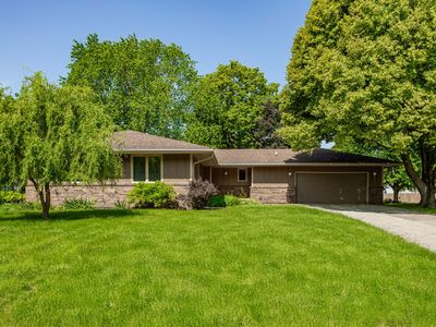 4516 77th St, Urbandale, IA, 50322