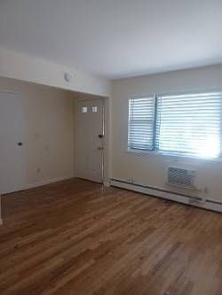4th image of 15606 79th St #3