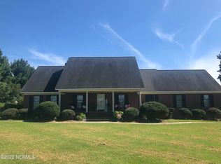 1770 Grimes Rd, Mount Olive, NC 28365