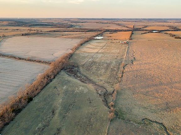 5th image of 30432 SE 1150th Rd