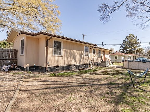4th image of 531 Stone Dr