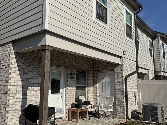 2nd image of 555 Gresham Ln Unit 6D