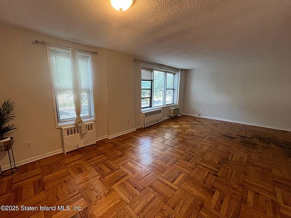 5th image of 100 Colfax Ave APT 2E
