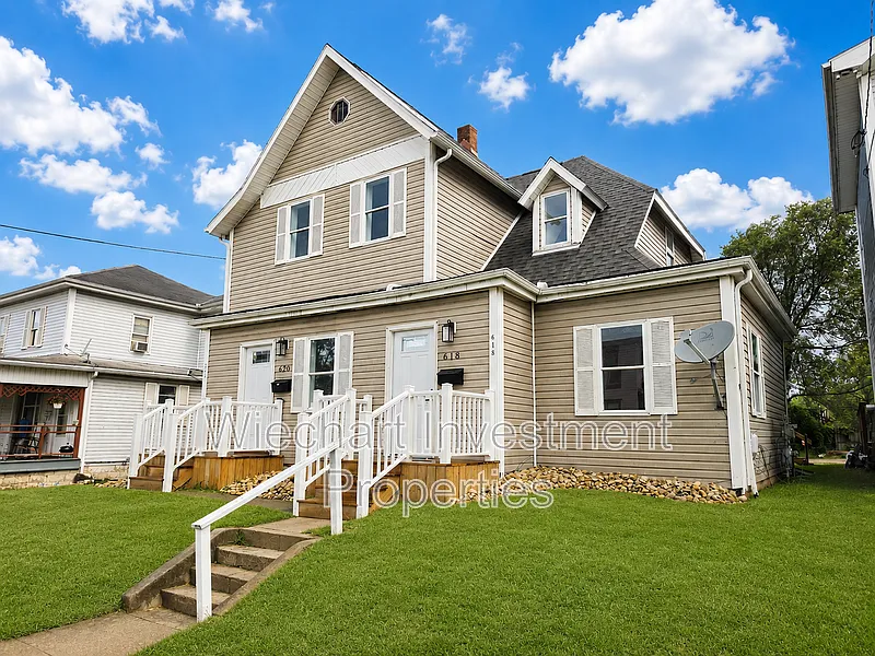 3 bed, 1.0 bath, 1444 sqft, $1,150 — Photo 1
