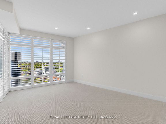 5th image of 2181 Yonge St #2305