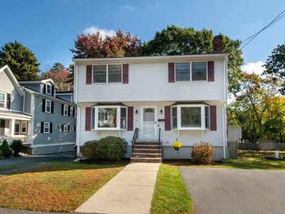 52 Bunker Hill Ln, Quincy, MA, 02169