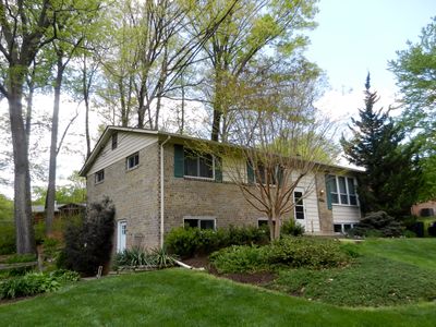 7004 Barnack Dr, Springfield, VA, 22152