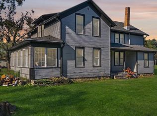 301 Clark St, Cascade, WI 53011