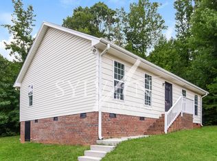 515 Denny Rd, Greensboro, NC 27405