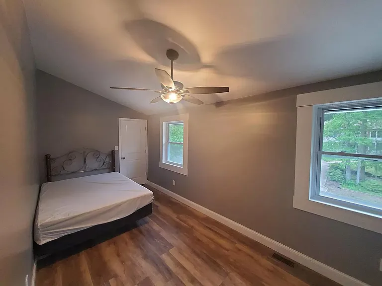 2044 Coast Guard Dr — Photo 14