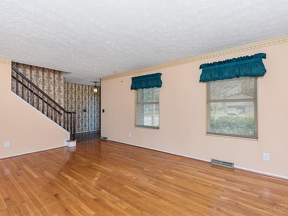 4th image of 7915 Wild Orchard Ln