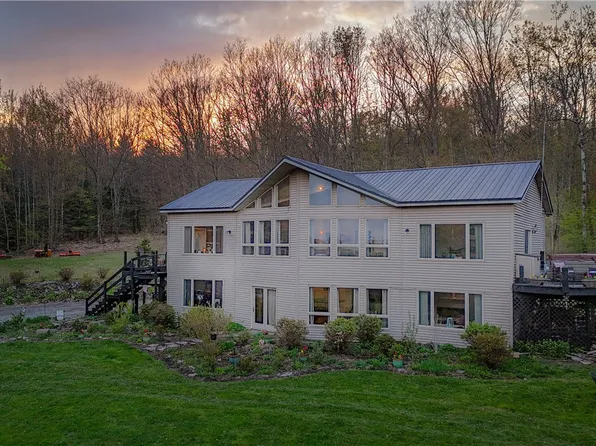 2615 Lockwood Run Rd, Lockwood, NY 14859