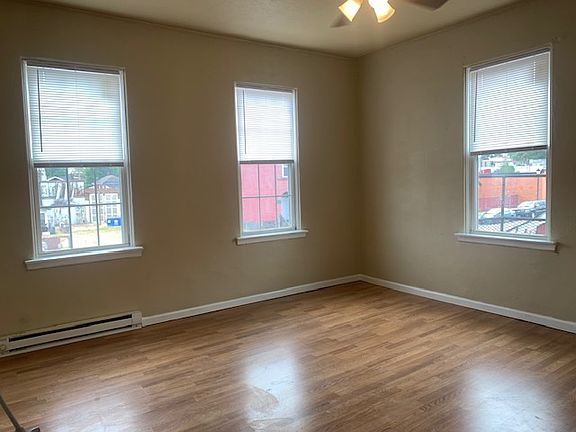 3rd image of 7905 S Broadway #2