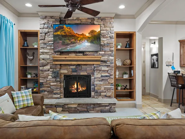 90 N 6680 W #B-12, Hurricane, UT 84737