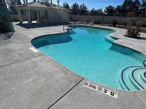 2nd image of 1028 Sun Wood Dr