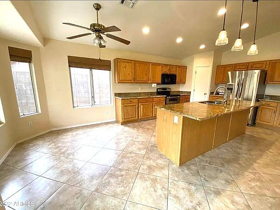 3rd image of 17877 N 86th Ln