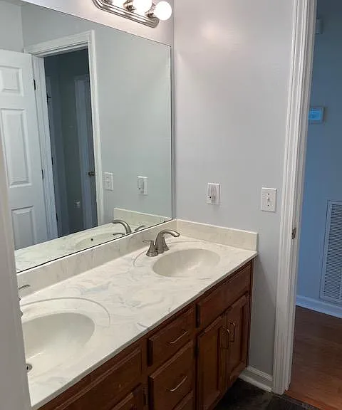 1161 Connemara Way — Photo 36