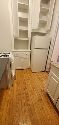 Rented by Manhattan Best Realty, Inc. | media 2